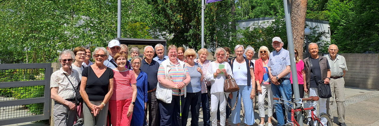 Gruppenfoto der Clubmitglieder bei einem Ausflug am 25. Juni 2025